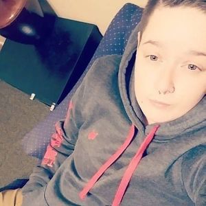 Meet your Posher, Courtney